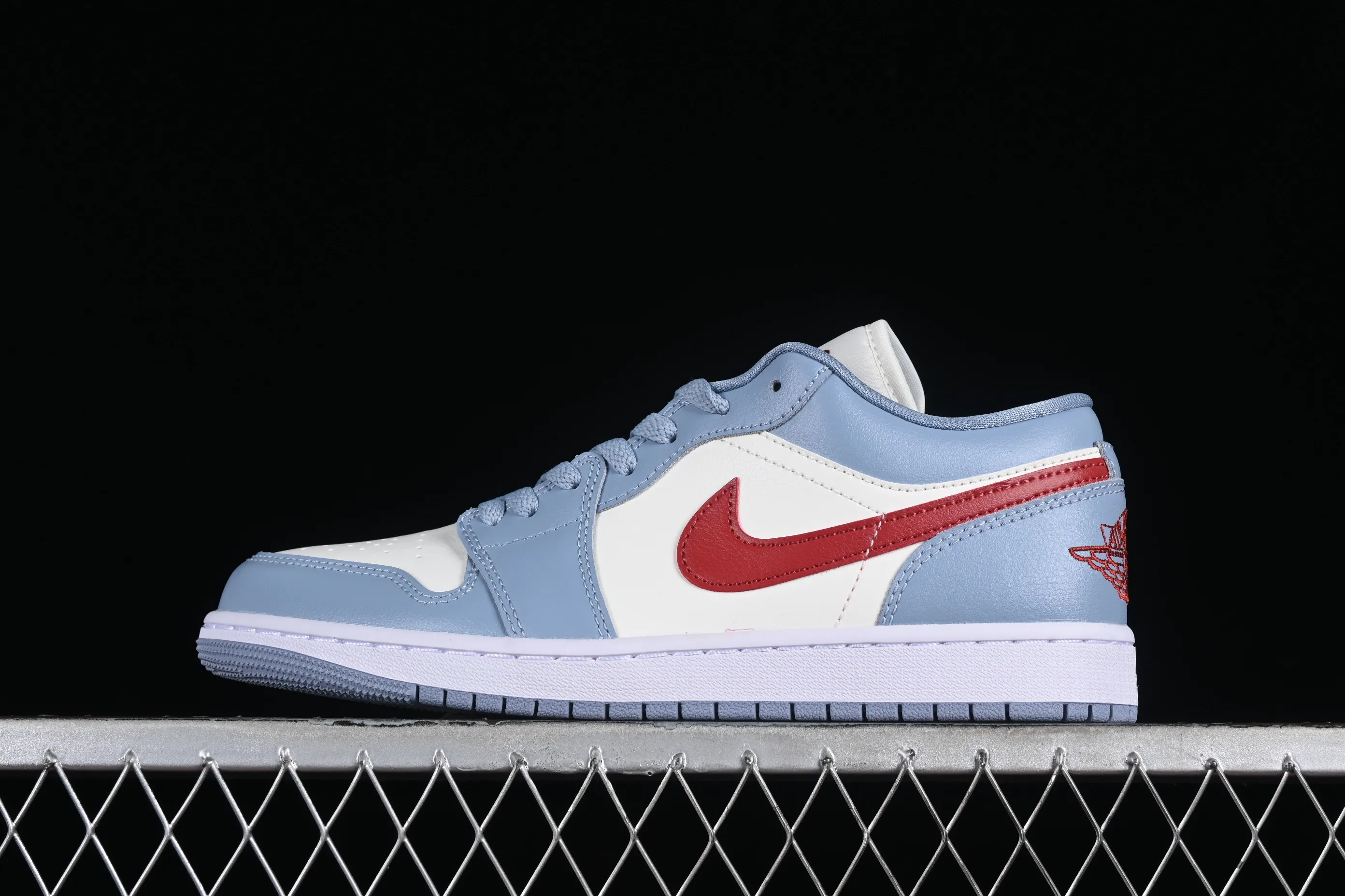 All categories Air Jordan Jordan series basketball shoes Air Jordan 1 Low G version pure original Air Jordan 1 Low AJ1 Joe 1 white blue red toe low-top cultural casual sneakers DC0774-164